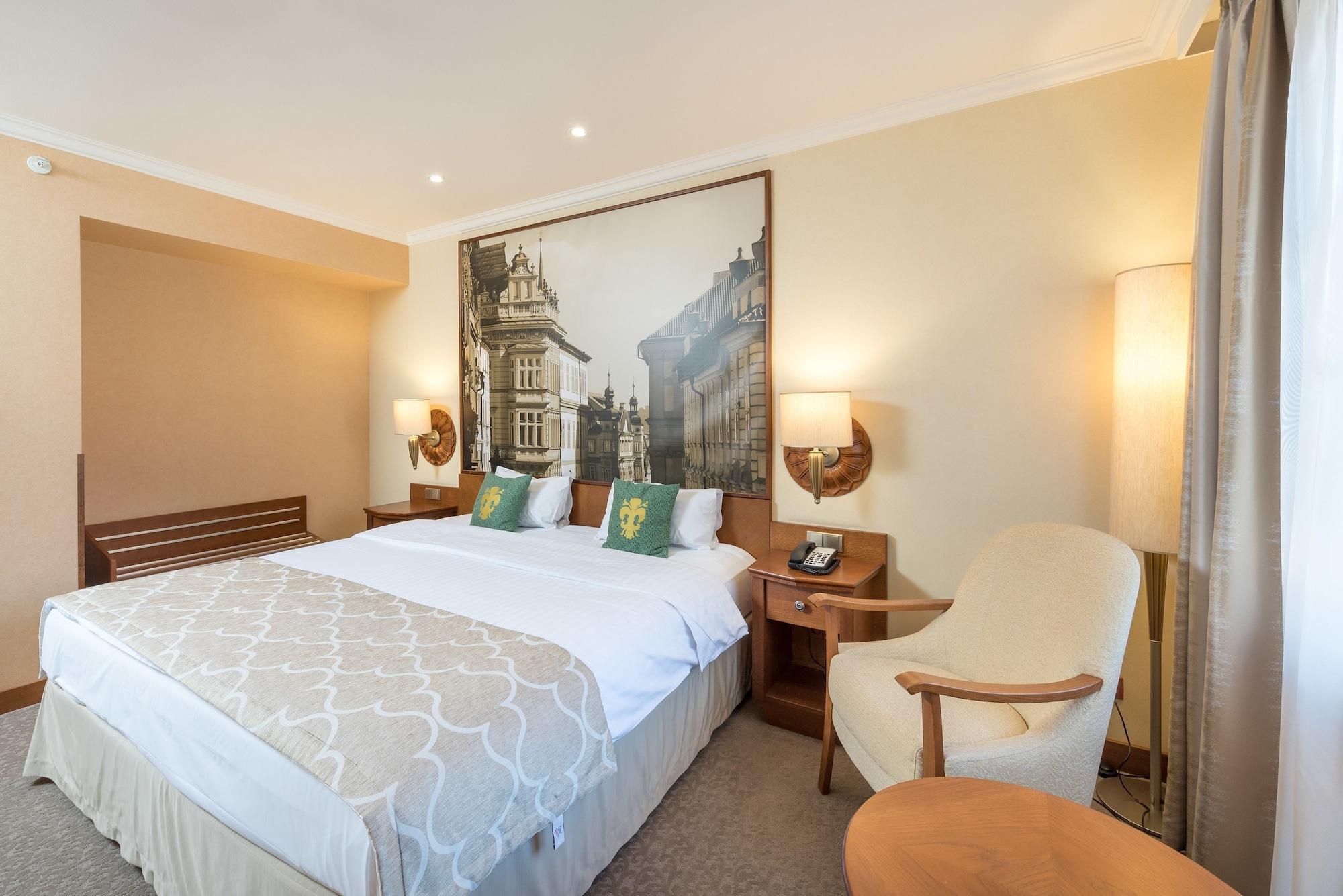 Lindner Castle Hotel 4*