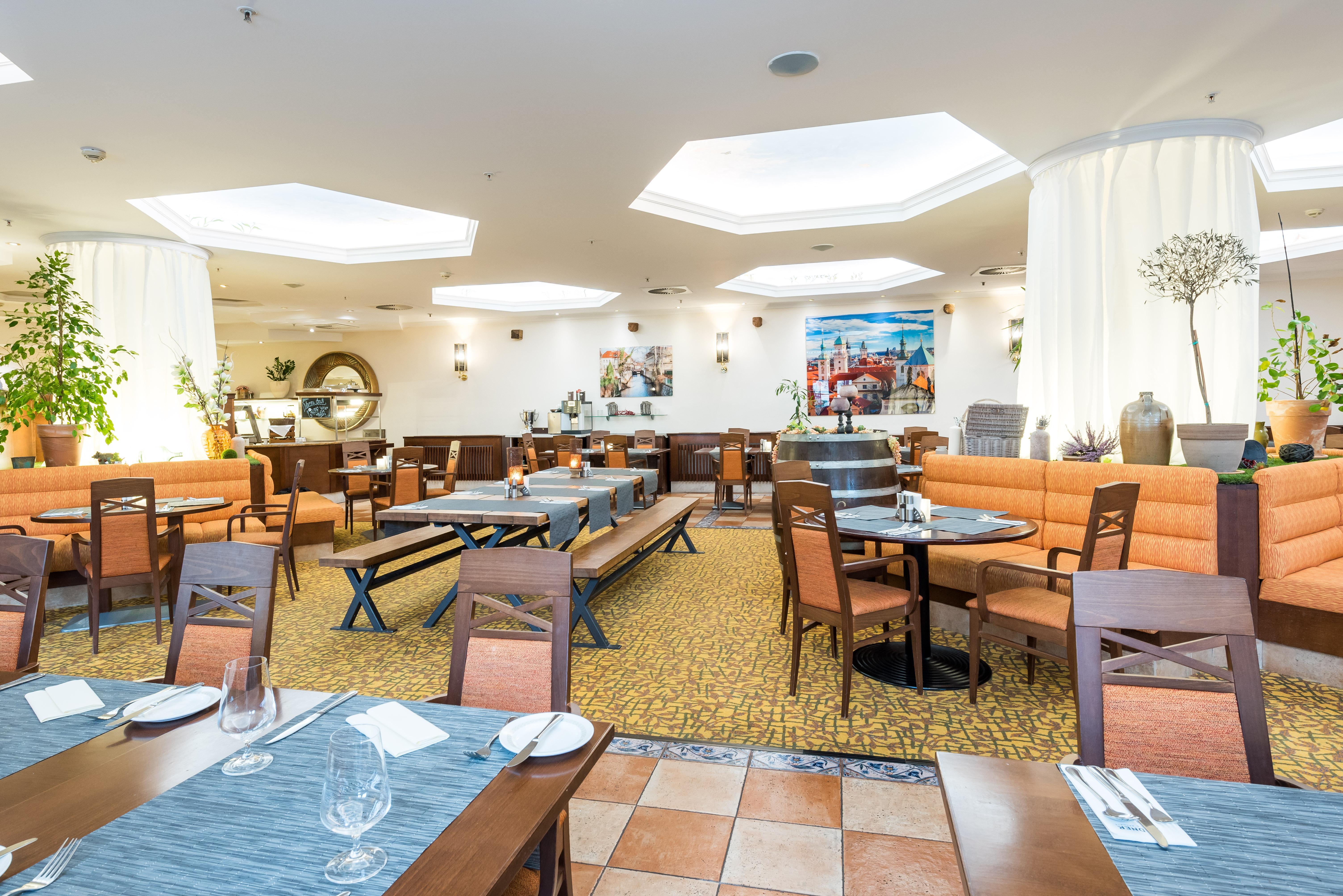 Lindner Castle Hotel 4*