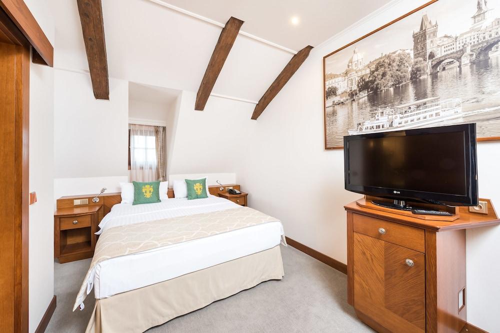 Hotel Lindner Castle 4*