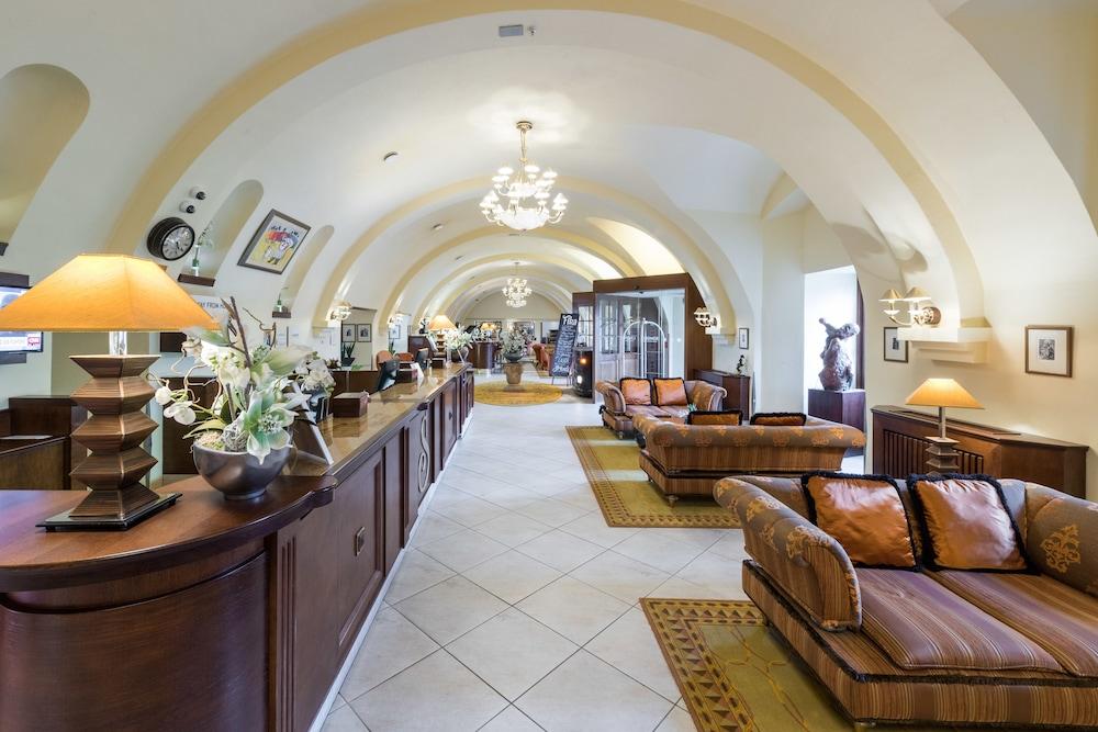 Lindner Castle 4*