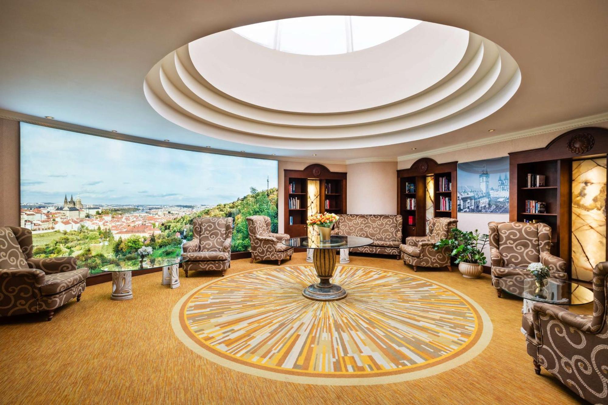 Hotel Lindner Castle 4*